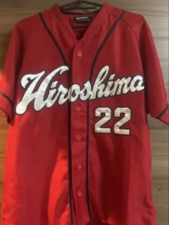 DESCENTE 広島東洋カープ 中村奨成 ユニフォーム 22のサムネイル