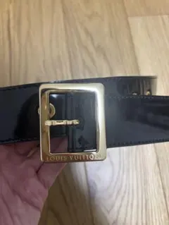 LOUIS VUITTON エナメル ベルト ブラック 箱、説明書なし 現品のみのサムネイル