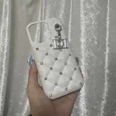 美品 キルティングビジュー DDチャーム iPhone15pro ケース