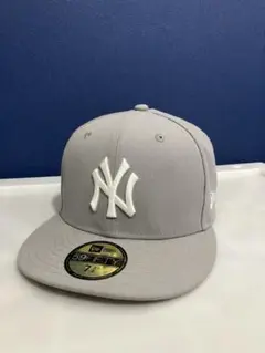 NEWERA キャップ ヤンキース グレー