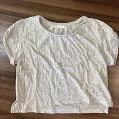 Bershka ショート丈Tシャツのサムネイル