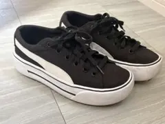 PUMA プーマ KAIA PLATFORM 23cm 厚底スニーカーのサムネイル