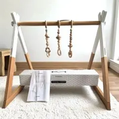 HOPPL ベビージム 木製 ホワイト ピンクトイ ✨美品✨