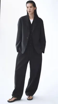 UNIQLO U テーラードジャケット　ブラックLサイズ新品タグ付き