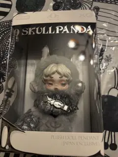 POPMART SKULL PANDA XGぬいぐるみペンダント 正規品　2