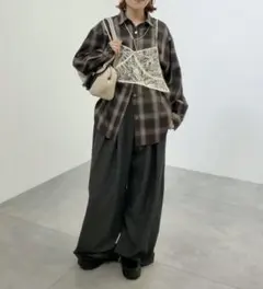 新品　アースミュージックアンドエコロジー　起毛レースビスチェ