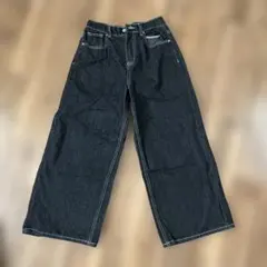 未使用　シーイン　ジーンズ　140-146サイズ