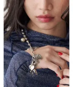 Item thumbnail for item 8e478dce-c6f5-4fdc-86e2-ba14350a27ee