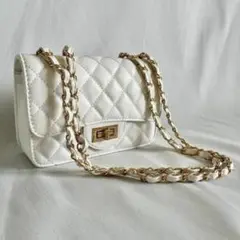 Item thumbnail for item d65409dc-390d-4363-8541-b2e3665e9b4d