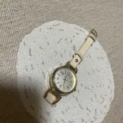 カジュアル ベージュレザー 時計
