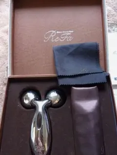 ReFa CARAT 美顔ローラー シルバー - メルカリ
