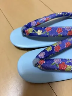 草履 水色花柄草履 青色と紫色の鼻緒