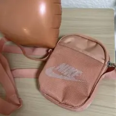 Nike メッシュ ボディバッグ ピンク