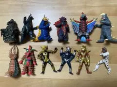 ウルトラファイトHG外伝ガシャポン エレキング - メルカリ