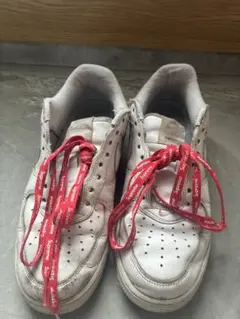 Supreme Nike Air Force 1 ホワイト　シュプフォース