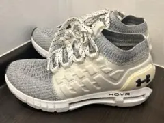 Under Armour HOVR グレー/ホワイト スニーカー