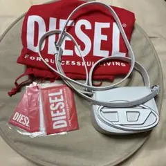 最終値下げ価格 DIESEL カウレザーショルダーバッグ ホワイト 美品のサムネイル