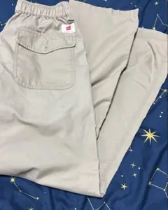 Hanes ベージュ チノパン Mサイズのサムネイル