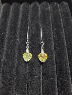 [No.145]ハートのスワロフスキー　クリスタルAB(オーロラ)のピアス