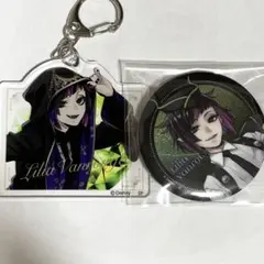 ツイステ 缶バッジ アクキー リリア・ヴァンルージュ