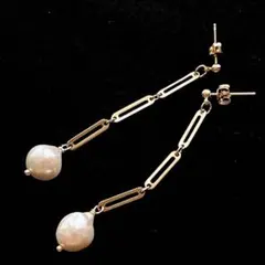 残り1点 ドロップ型パール　チェーンピアス ゴールド
