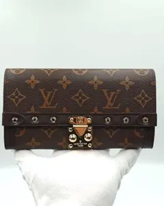 LOUIS VUITTON モノグラム ロック金具 スタッズ 長財布 中古美品
