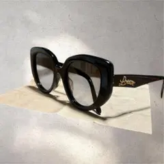 美品✨️ロエベ LOEWE サングラス ウェリントン 　ブラック×ゴールドロゴ 2026年最新】LOEWE レディース サングラスの人気アイテム - メルカリ