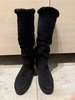 セール！　フェラガモ　ブラックスエードファームートンブーツ