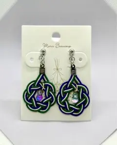 Item thumbnail for item 4f37e039-7cb4-4815-a297-39eba264e0c8