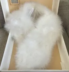 成人式　feather stole ホワイトファー V字型ショール