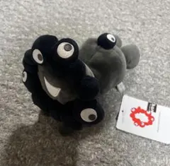 万博　黒 ミャクミャク 這い型 ぬいぐるみ Sサイズ
