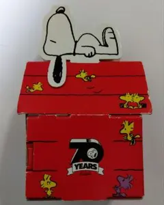 PEANUTS 70周年記念 スヌーピー ハウス貯金箱　ケンタッキーのサムネイル