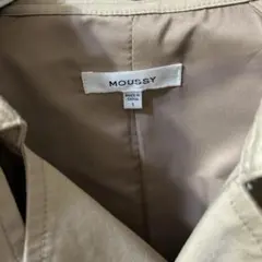 moussy トレンチコートのサムネイル