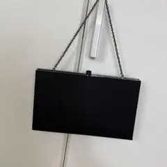 ブラックフォーマルバッグ チェーンストラップ付き　クラッチ