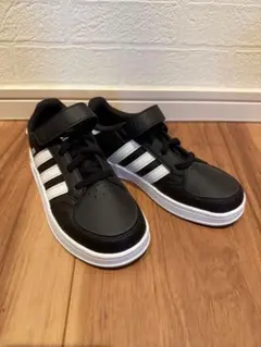 adidas グランコート　キッズ　ブラック/ホワイト