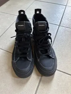 DIESEL ブラック ハイカットスニーカー　25.5センチ