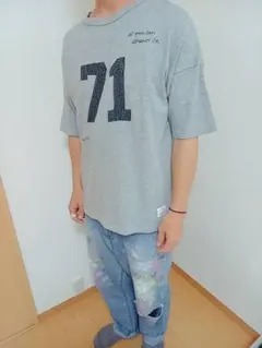 早い者勝ち★BAYFLOWの三浦理志コラボ「71 Tシャツ グレーのサムネイル