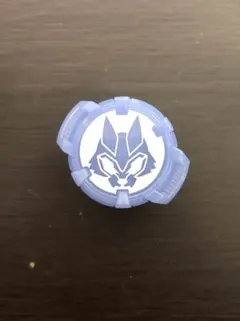 仮面ライダーギーツ　仮面ライダーロポ　IDコア