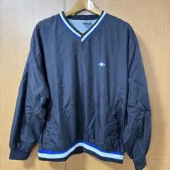 コンバース converse Ｖネック　ナイロンジャケット　ポケット付き