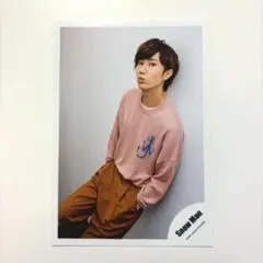 Item thumbnail for item 03a8f0e1-878d-4f1e-8da3-5db0eec49d28