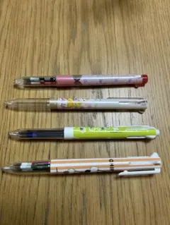 多色ボールペンセット　連休中おまけつき