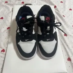 【NIKE】ブラック/ホワイト スニーカー