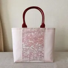 Item thumbnail for item 586e65d5-06da-4db5-84ff-6a7f7010d038