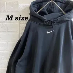 ナイキ　センタースウォッシュロゴパーカー