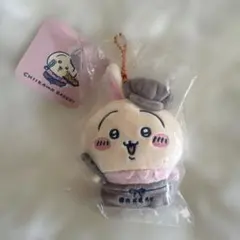 ちいかわベーカリー　スタッフさんなマスコット（うさぎ）