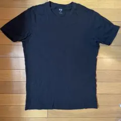 4268 ユニクロ　黒　Tシャツ