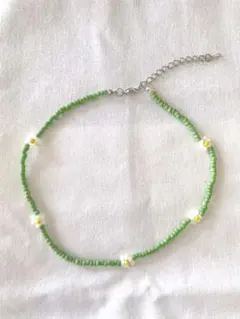 韓国ビーズネックレス　フラワー