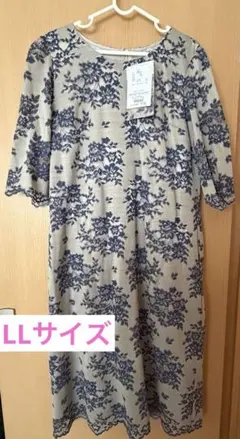 新品★花柄レース 半袖ワンピース 13号　大きいサイズ　EMMAJAMESのサムネイル