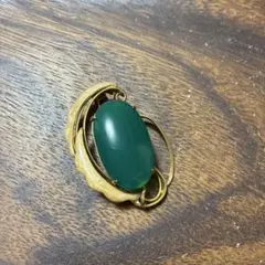 グリーンオーバルブローチ