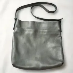 美品✨️HIROFU ショルダーバッグ シボ革 ロゴ型押し グレー系のサムネイル